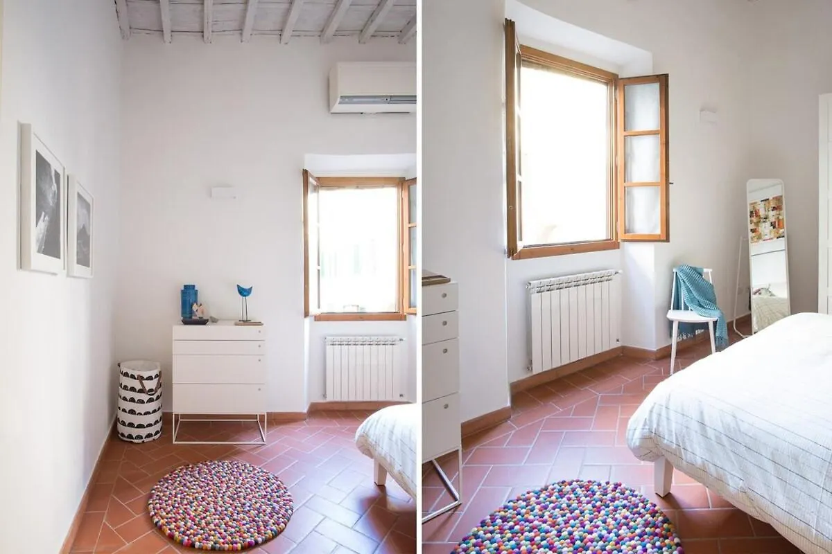 Design Apartment In Central Florence