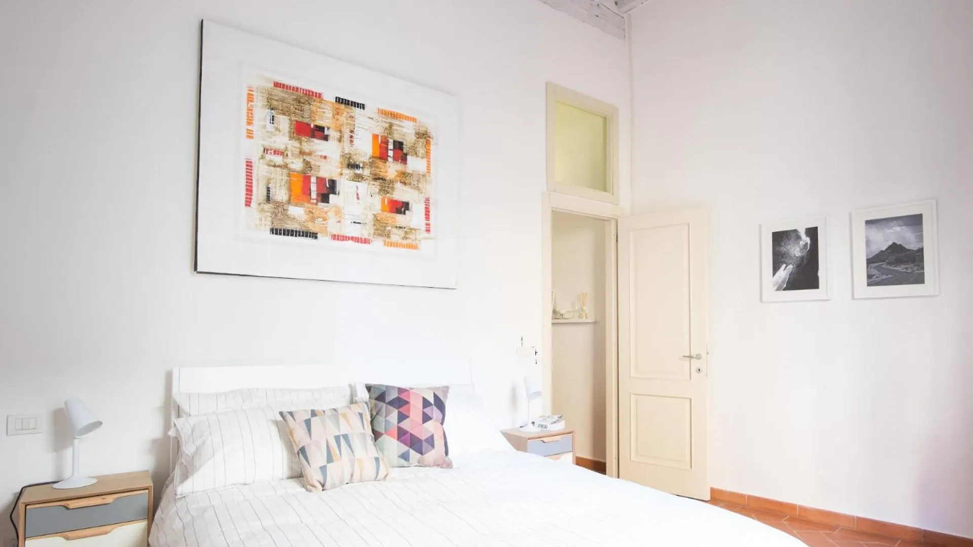 Design Apartment In Central Florence Italy