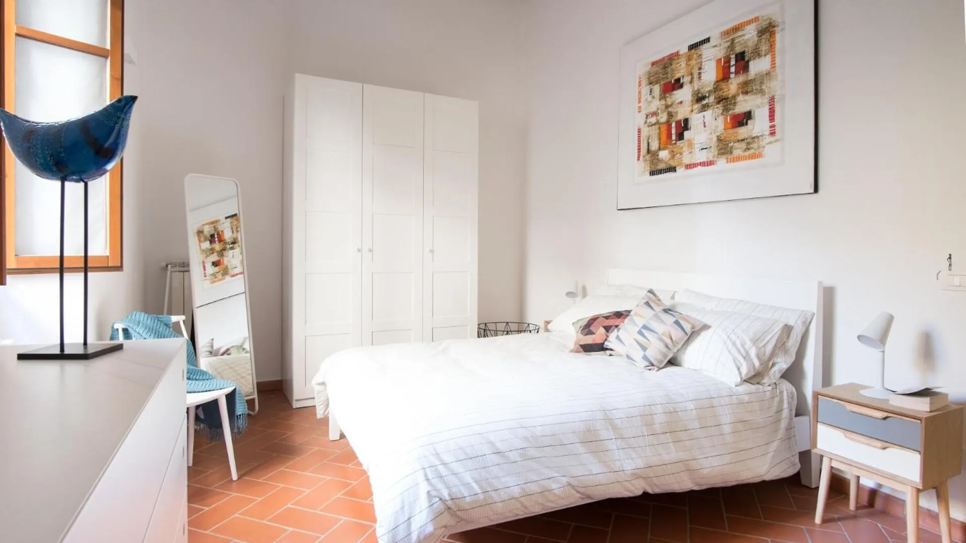 Design Apartment In Central Florence